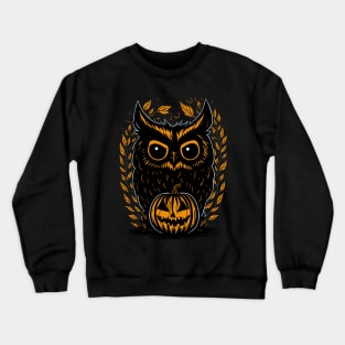 Spooky Halloween Owl Graphic Design Crewneck Sweatshirt
